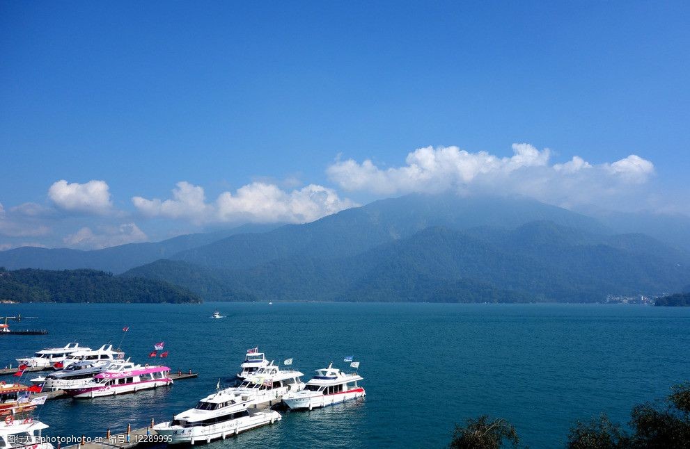 台湾日月潭，山水画卷中的璀璨明珠