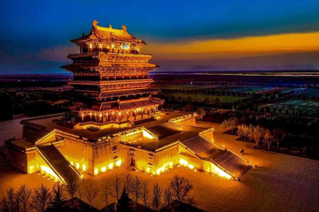 运城暖阳下的友情与家庭温馨