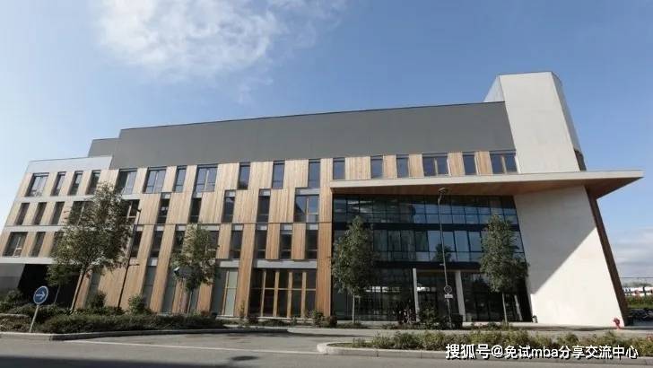 巴黎萨克雷大学学习攻略，高效完成任务与技能提升全解析